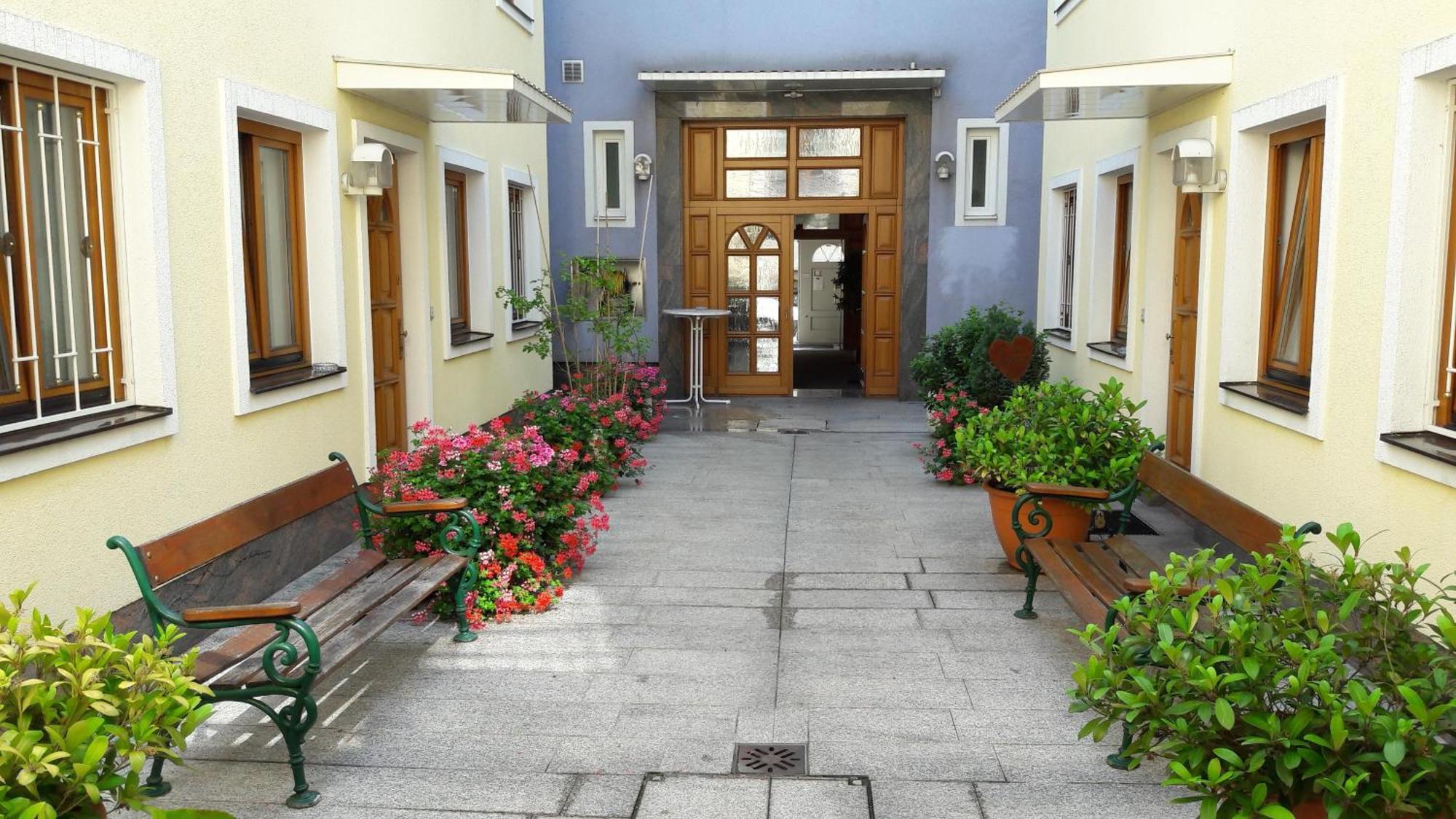 Fleger Appartements Wenen Buitenkant foto