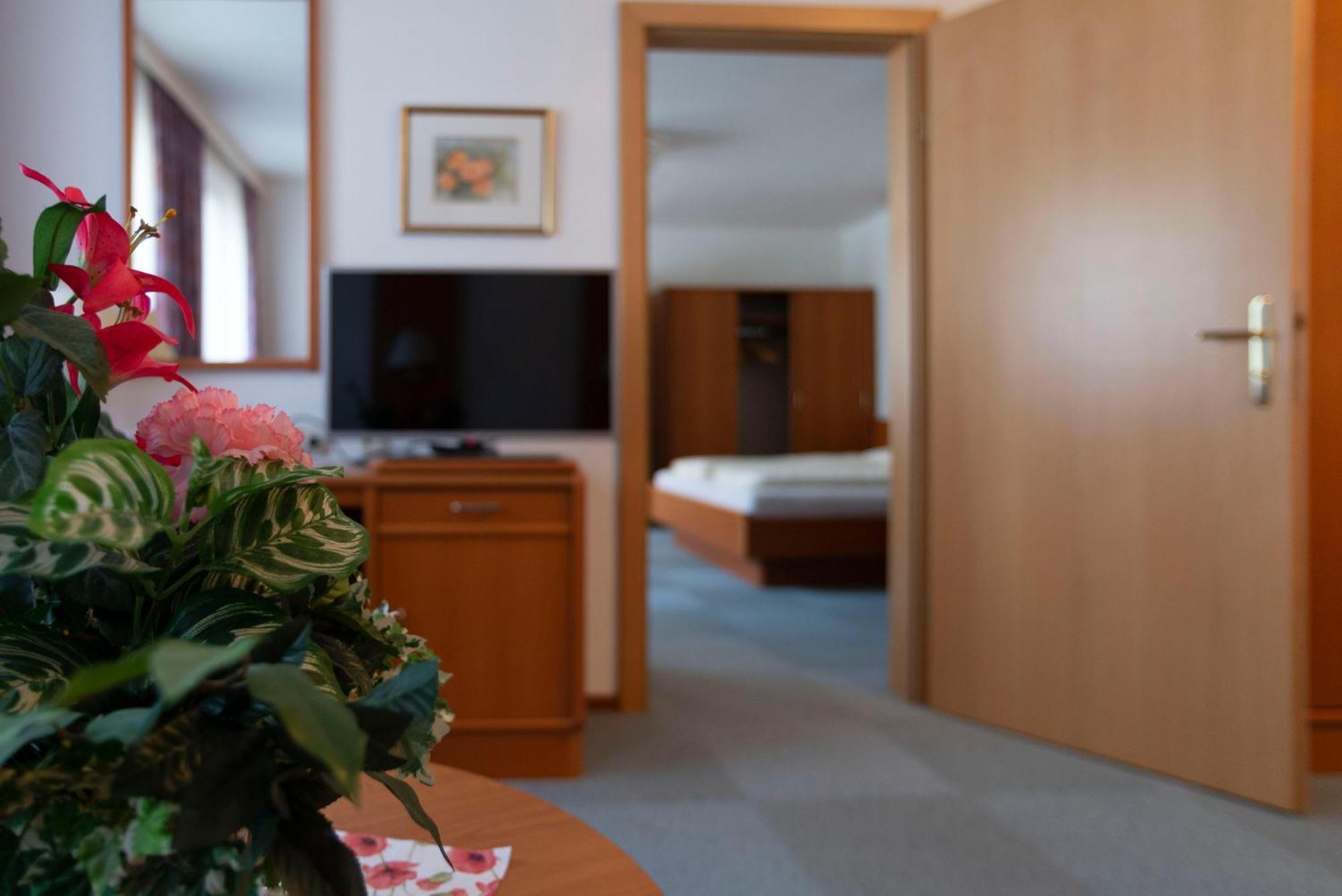 Fleger Appartements Wenen Buitenkant foto